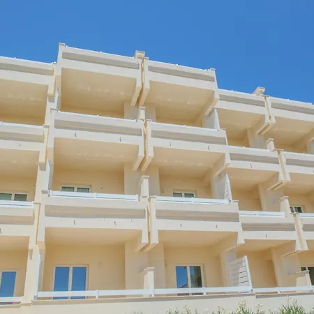Hotel Maison 4*