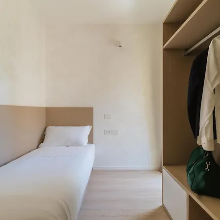Maison 4* סירולו
