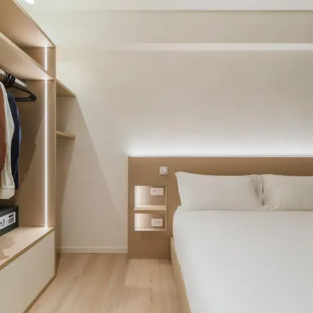 Maison מלון 4*