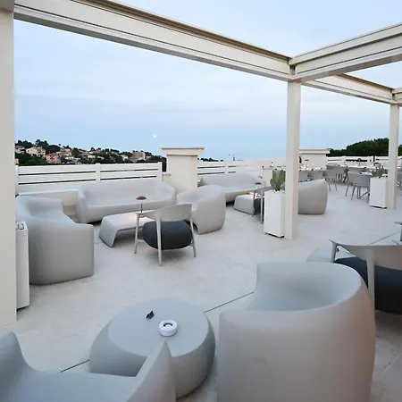 Hotel Maison