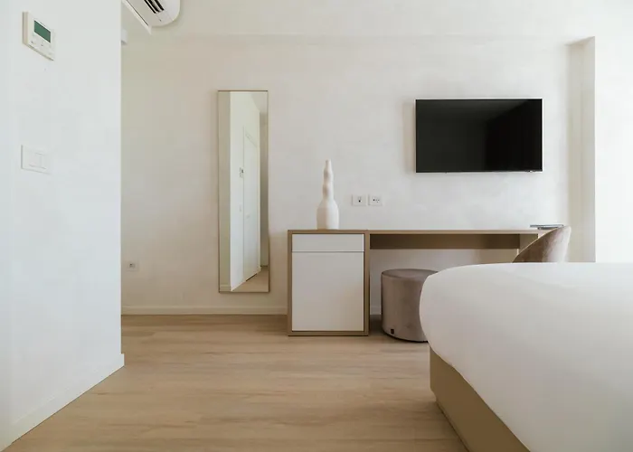 فندق Maison سيرولو